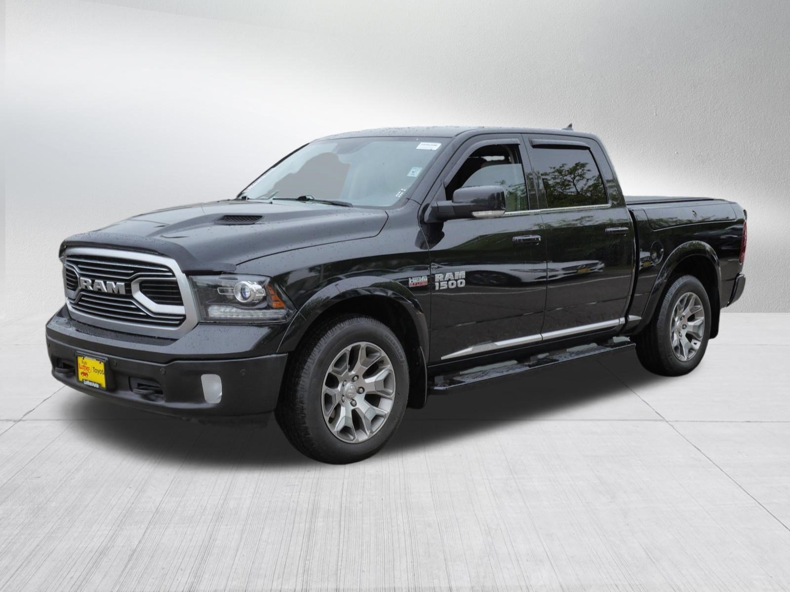Used 2018 Brilliant Black Crystal Pearlcoat Ram Limited image 3