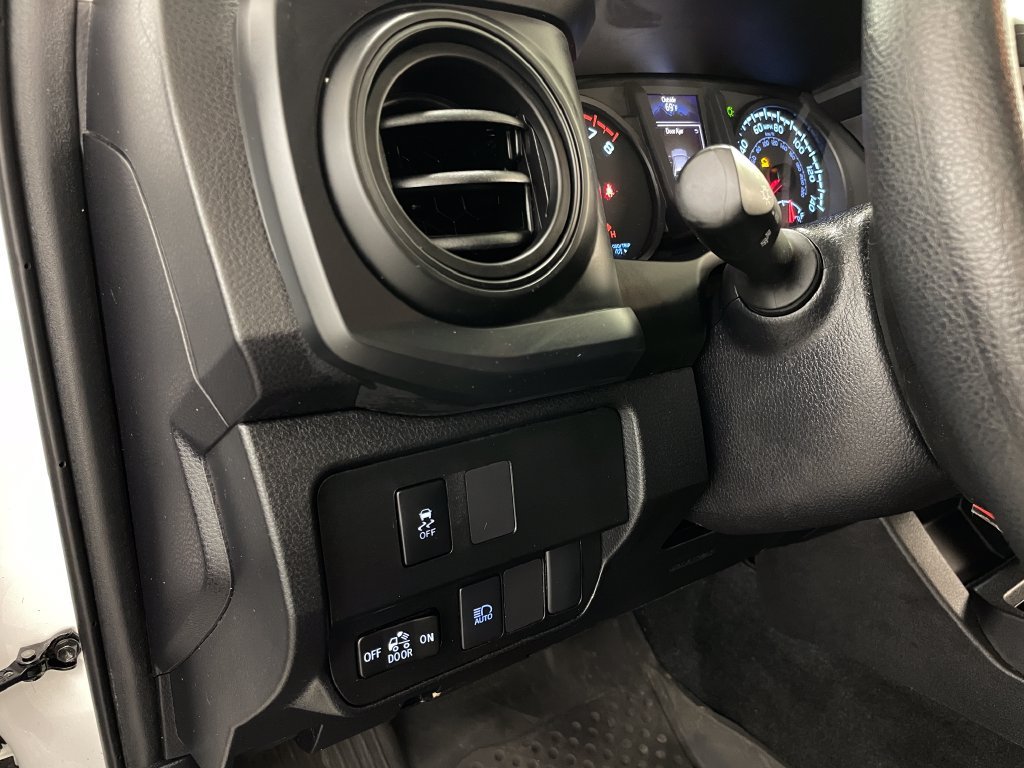 2023 Toyota Tacoma SR - Photo 21