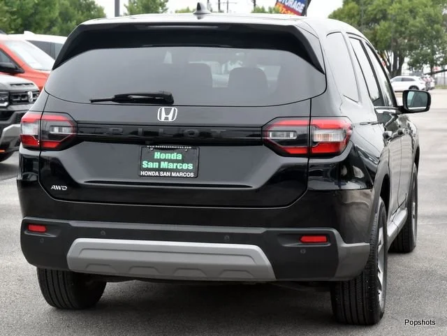 2025 Honda Pilot EX-L - Photo 28