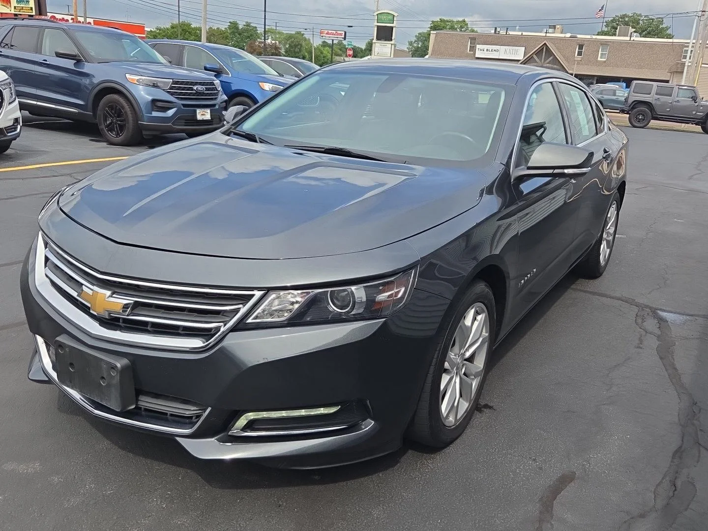 Used 2019 NIGHTFALL GRAY METALLIC Chevrolet LT image 6