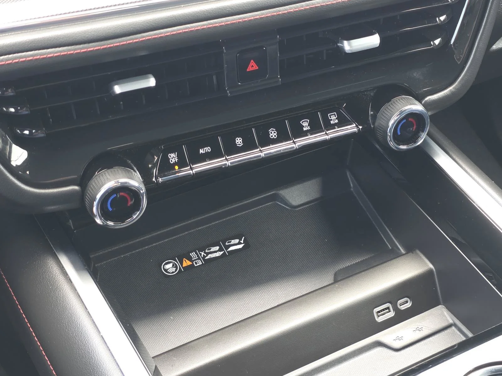 Used 2025 Sterling Gray Metallic Chevrolet RST image 25