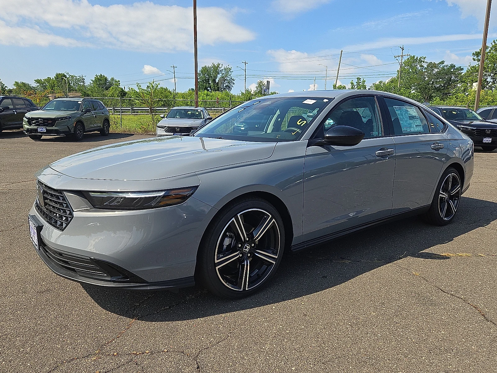 New 2026 Urban Gray Pearl Honda SE image 3