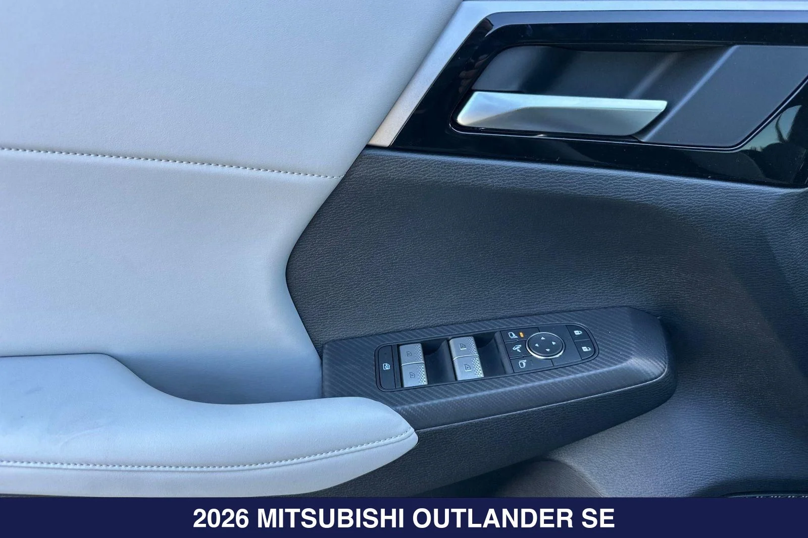 New 2026 Gray Mitsubishi SE image 11