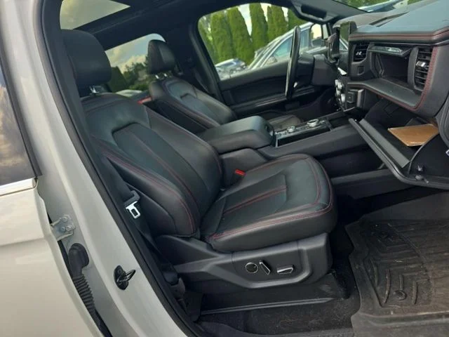 Used 2023 White Ford Limited image 15