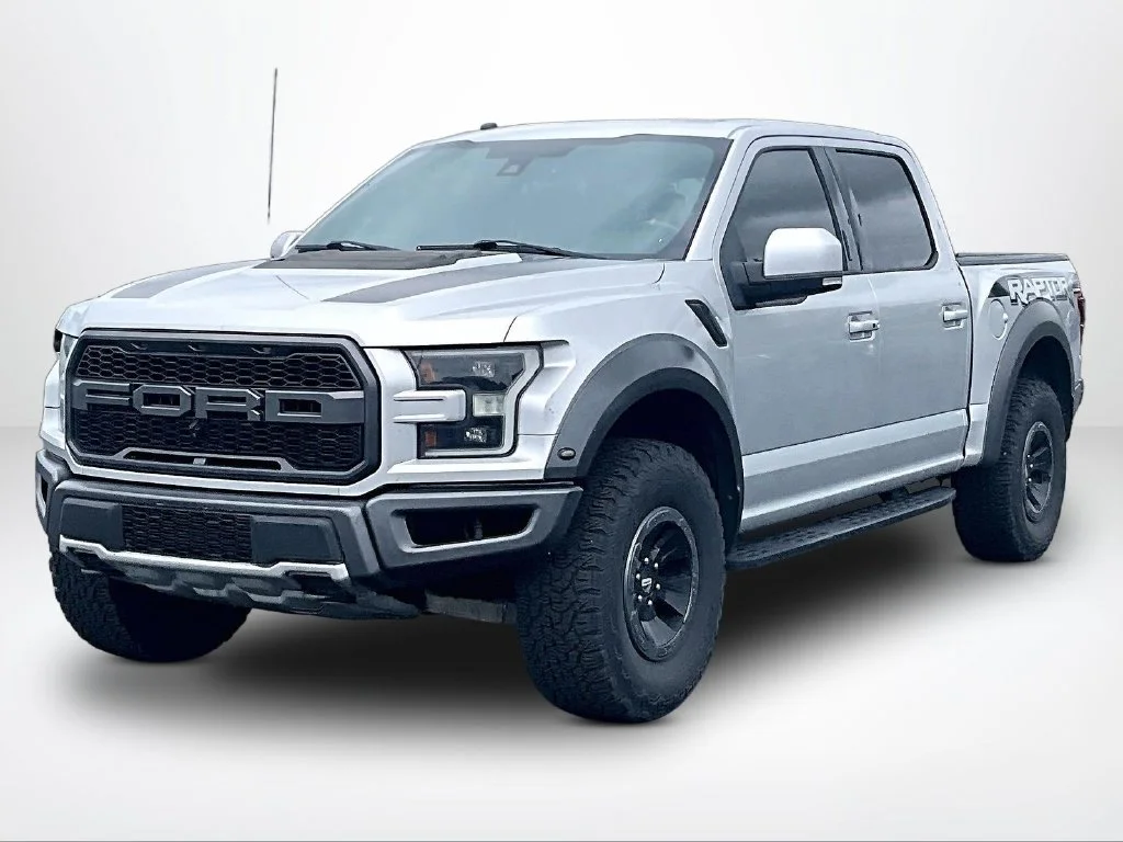 Used 2017 White Ford Raptor image 36