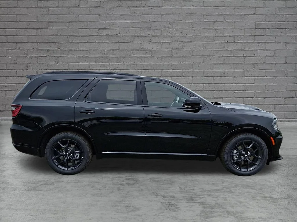 New 2026 DB Black Clearcoat Dodge GT Plus HEMI V8 image 9