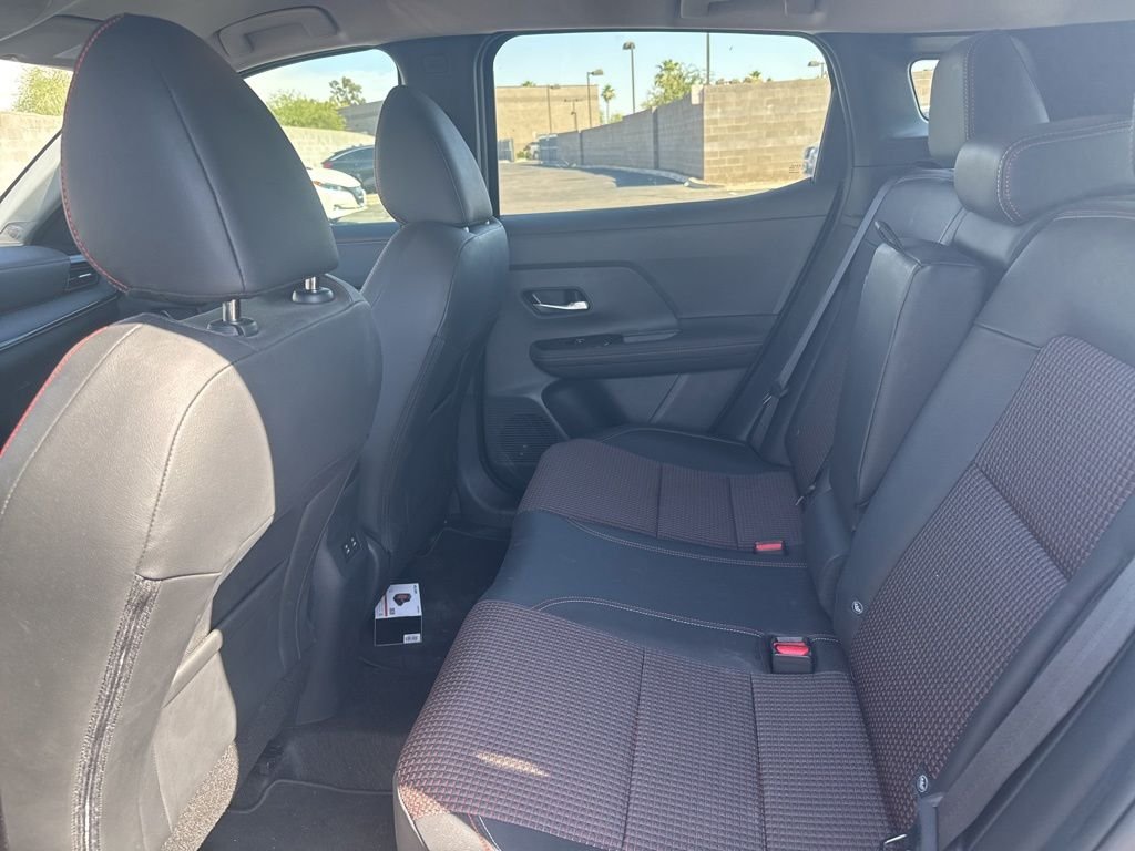 Used 2025 Black Nissan SR image 7
