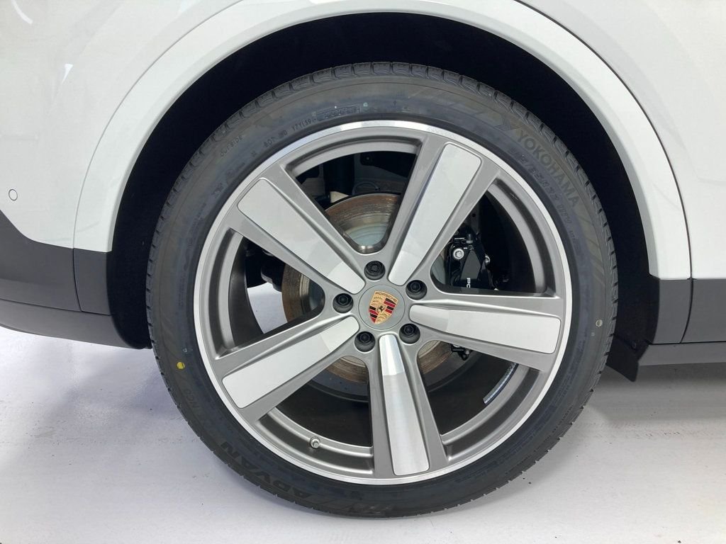 2026 Porsche Cayenne Base - Photo 26