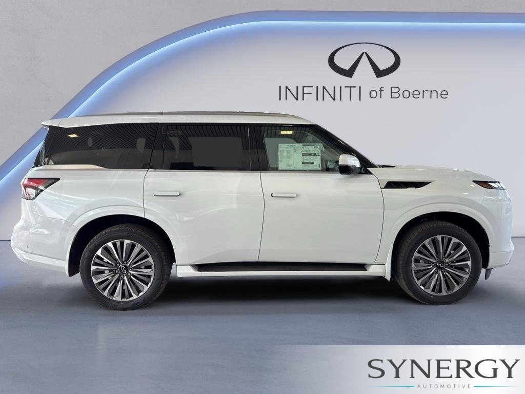 New 2027 Radiant White INFINITI LUXE image 4