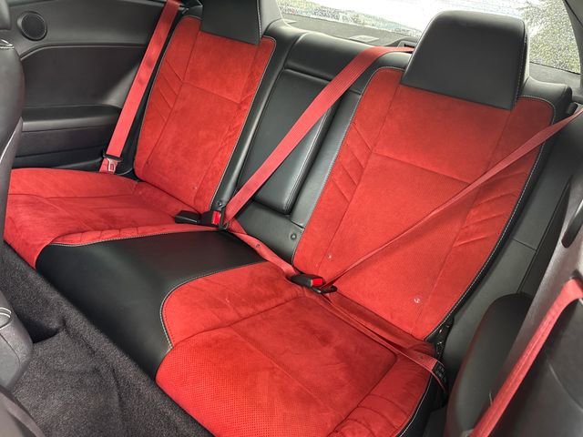 Used 2016 Pitch Black Clearcoat Dodge SRT Hellcat image 14
