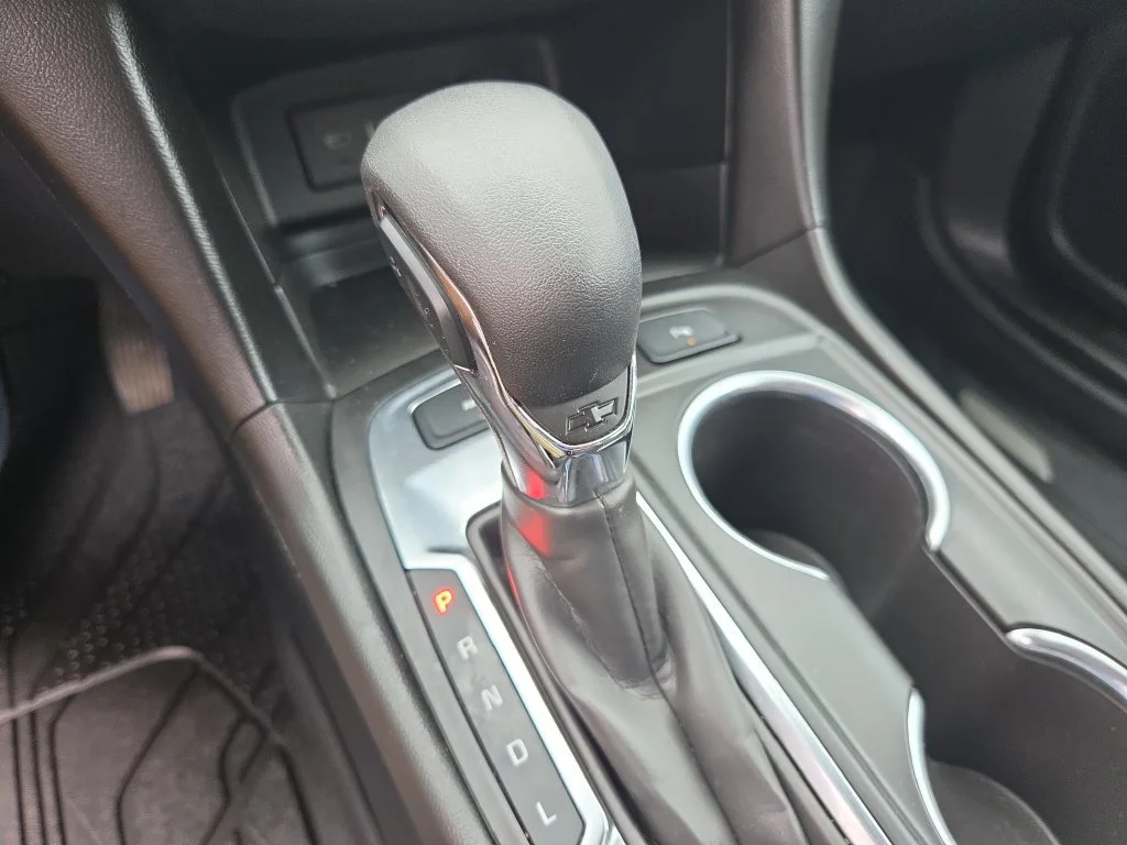 2022 Chevrolet Equinox LT - Photo 23