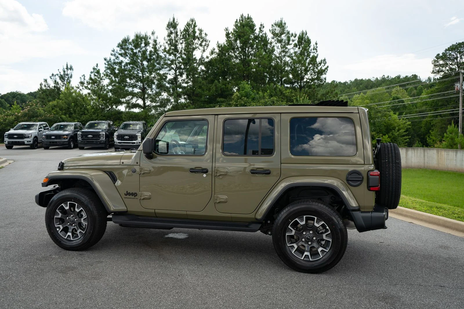 New 2026 41 Exterior Paint Jeep Sahara image 7