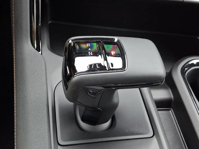 New 2026 Sterling Metallic GMC AT4 image 13