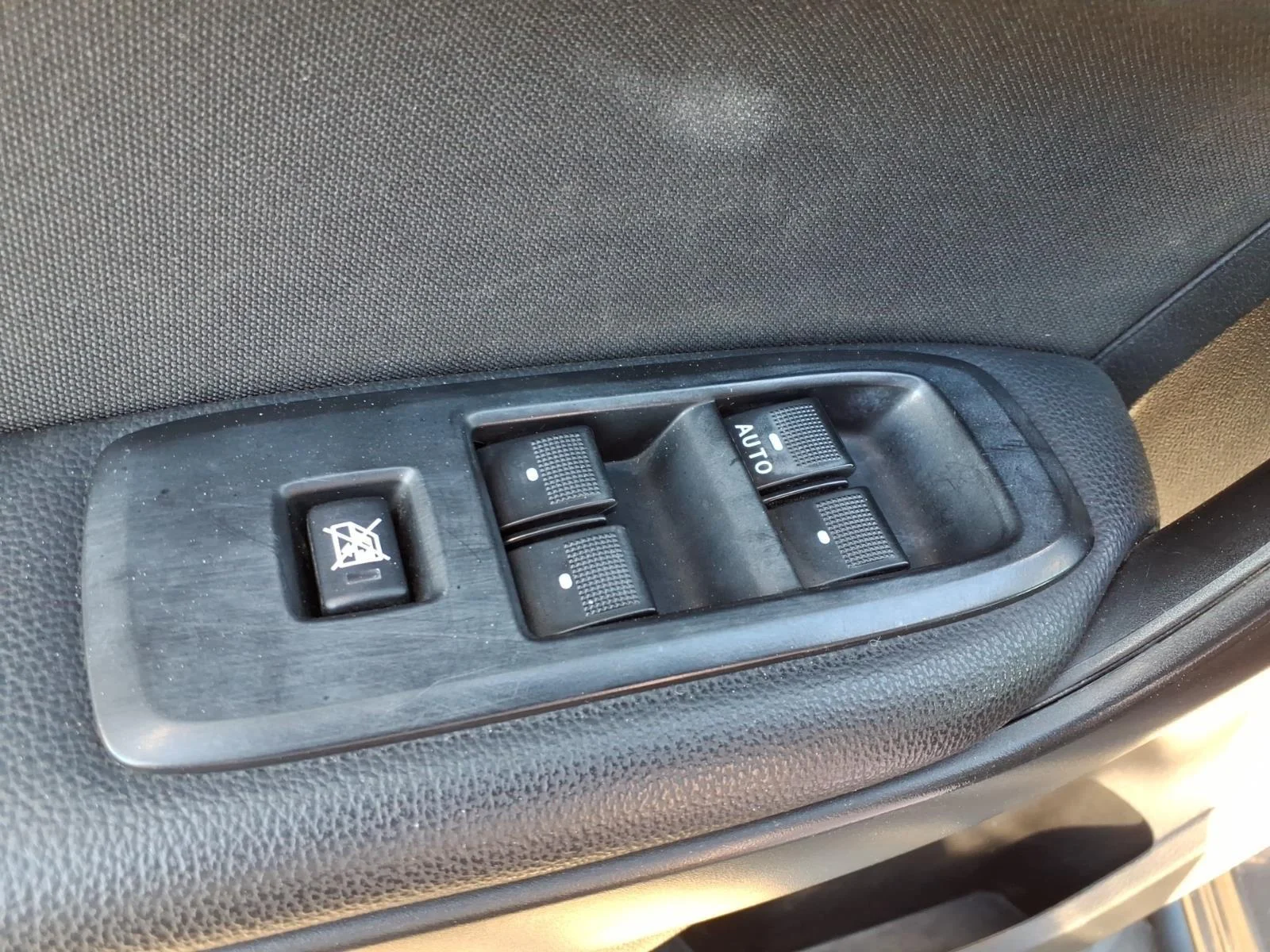Used 2019 Magnetic Metallic Ford XLT image 9