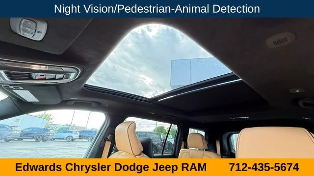 Used 2025 White Jeep Summit image 28