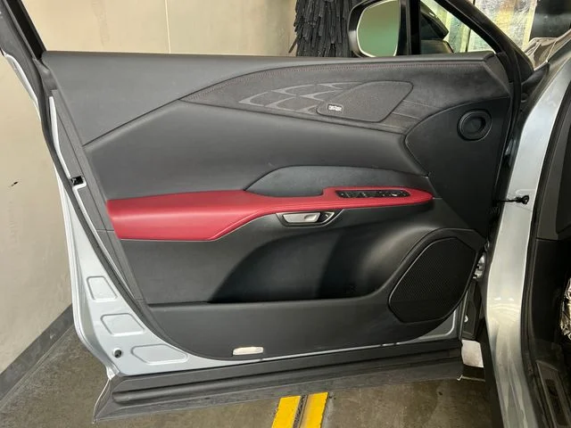 Used 2023 Iridium Lexus 500h F SPORT Performance image 31