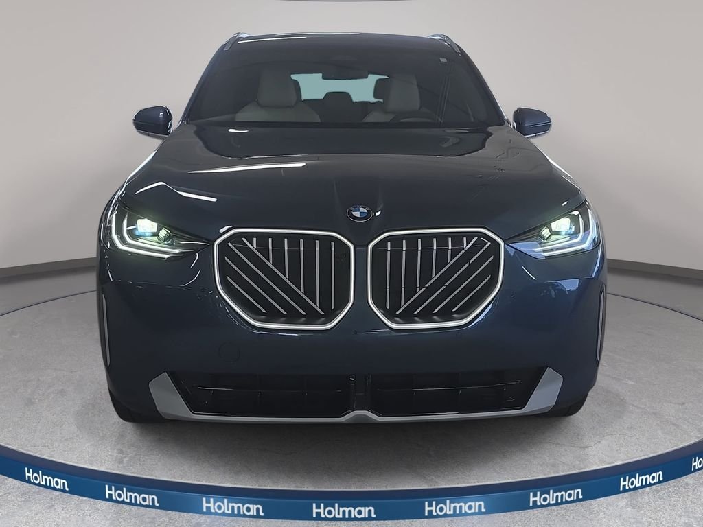 New 2026 Arctic Race Blue metallic BMW 30 xDrive image 2