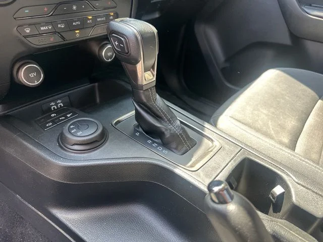 Used 2019 Black Ford XLT image 17