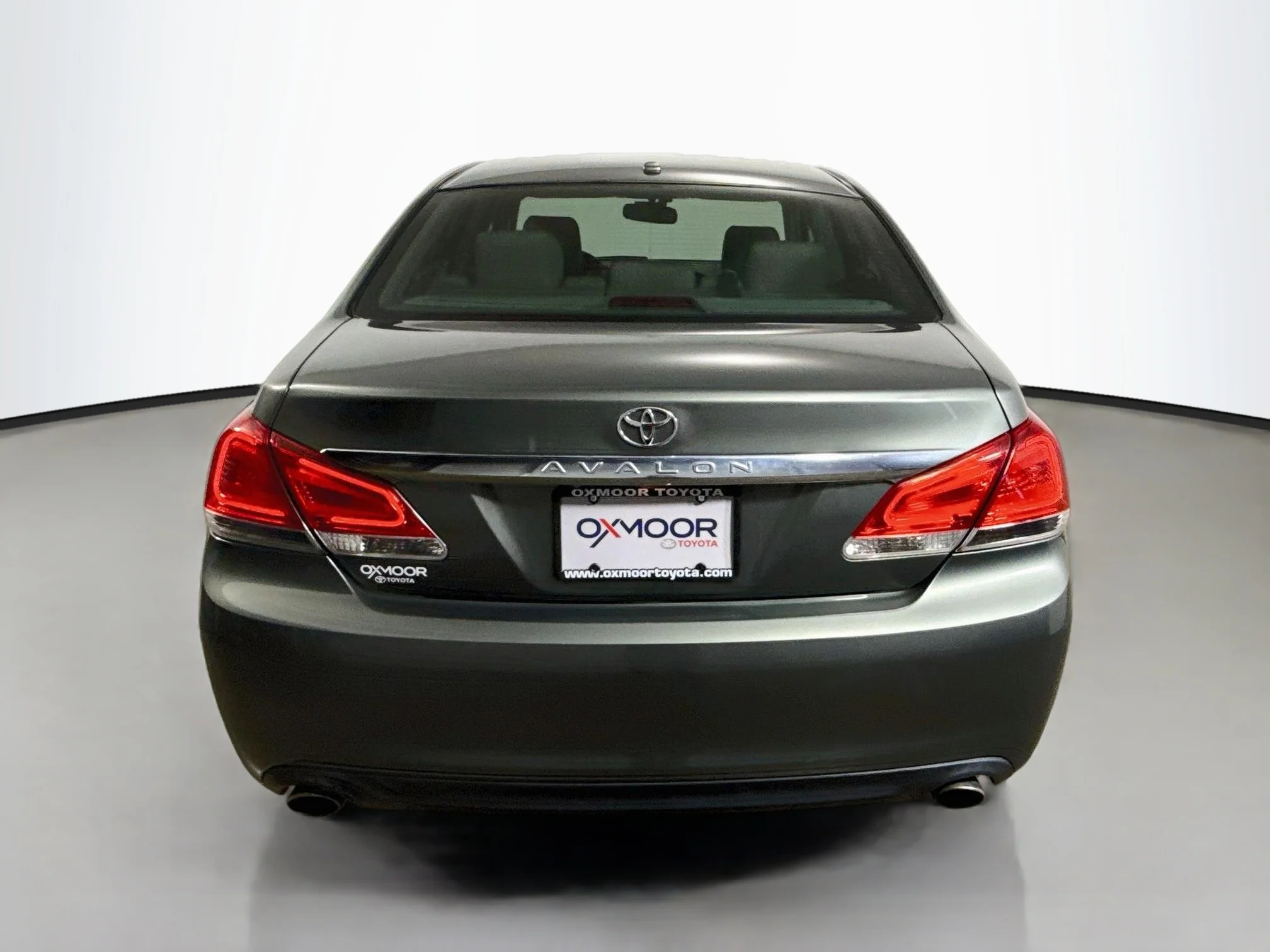 Used 2011 Cypress Pearl Toyota Limited image 6
