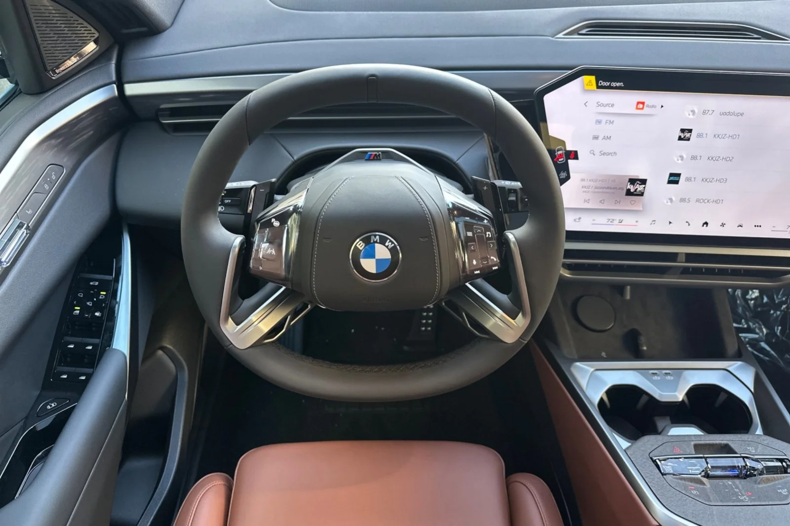 New 2027 Alpine White BMW 40 xDrive image 13