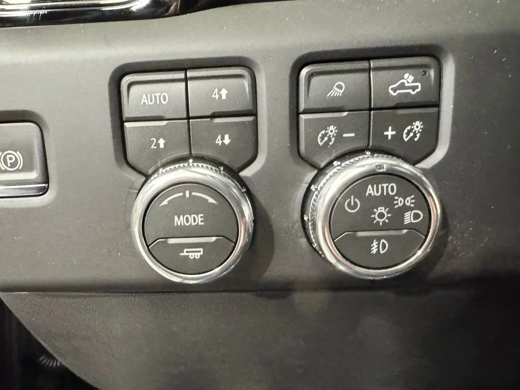 2026 GMC Sierra 1500 AT4 - Photo 23