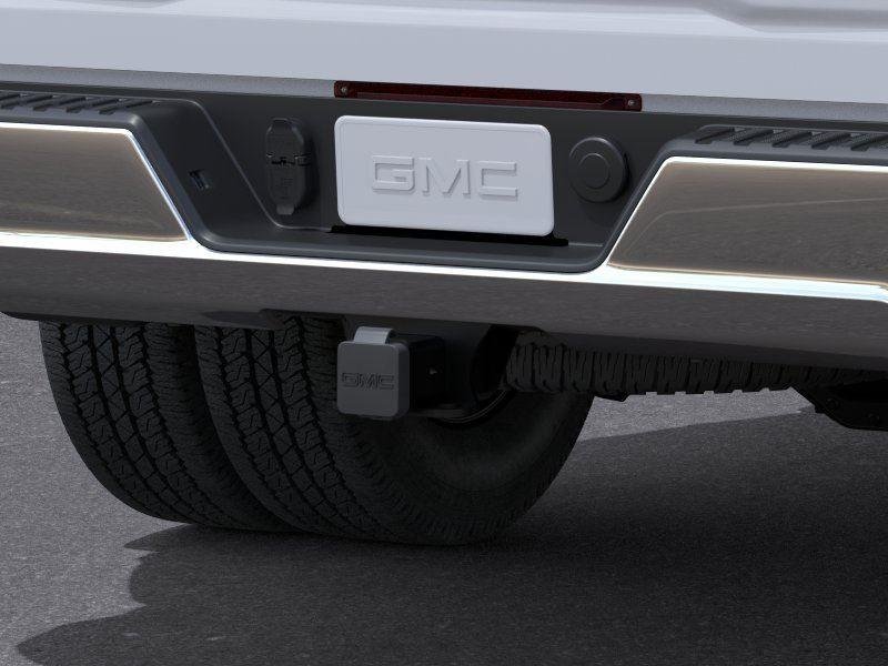 New 2026 Summit White GMC Pro DRW image 14