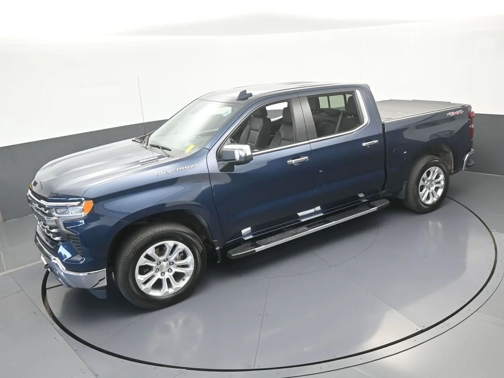 Used 2022 Northsky Blue Metallic Chevrolet LTZ image 53