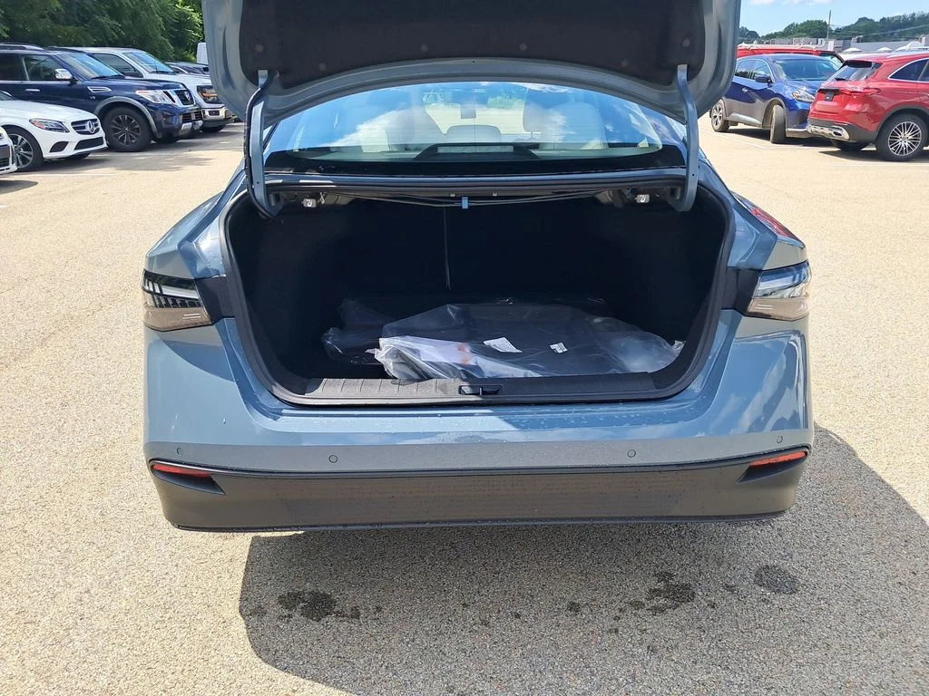 New 2026 Gray Nissan SL image 24