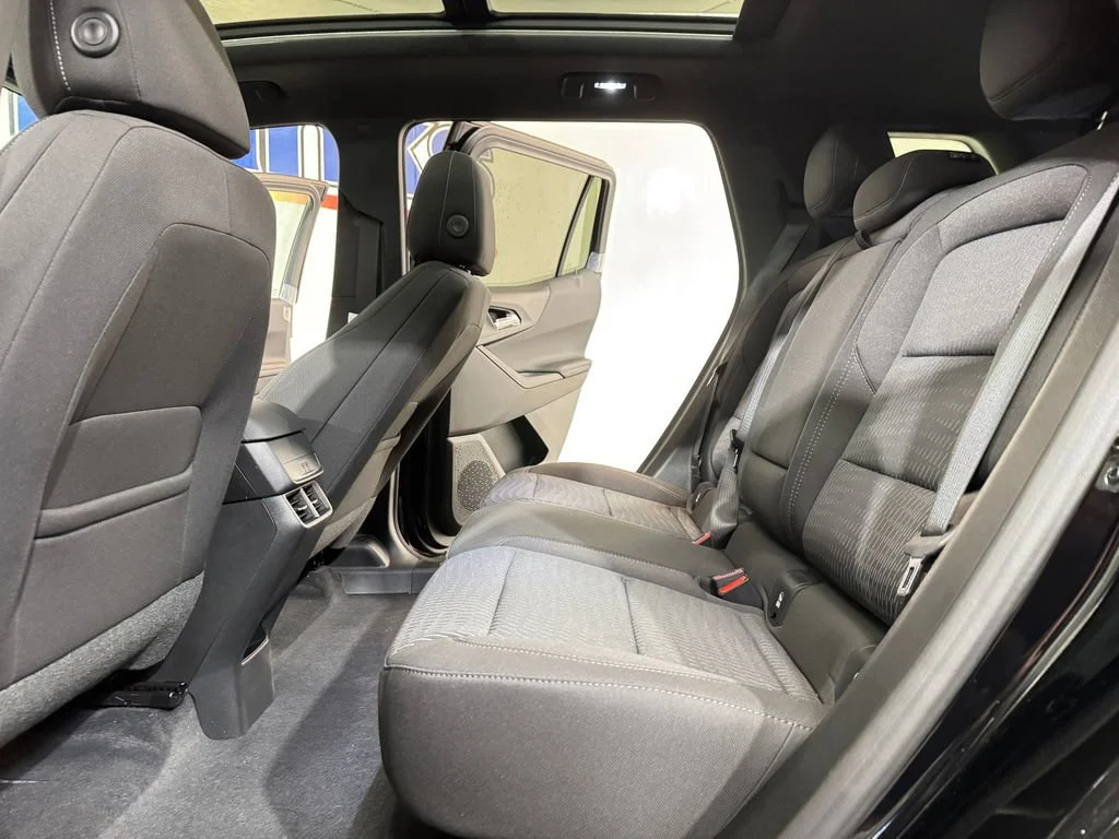 2026 Chevrolet Equinox LT - Photo 10