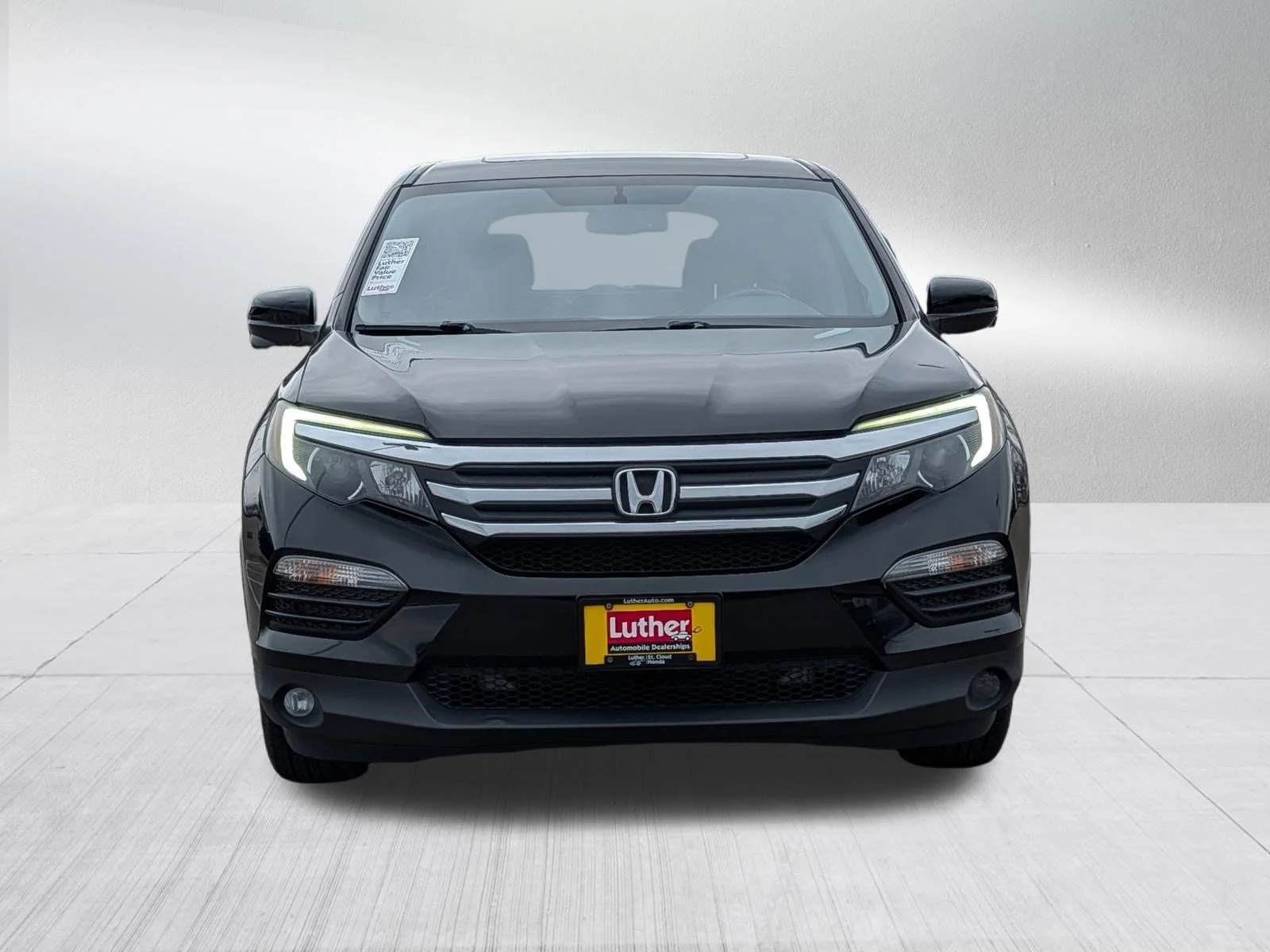 Used 2017 Honda Pilot EX-L with VIN 5FNYF6H59HB002783 for sale in Waite Park, Minnesota