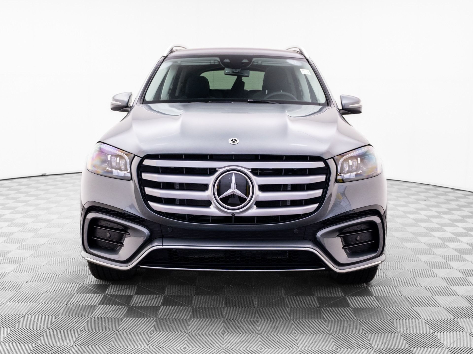 New 2026 Selenite Grey Metallic Mercedes-Benz GLS 450 image 9