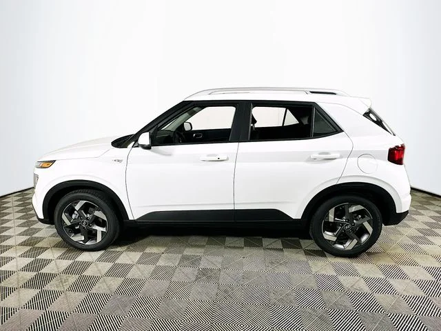 New 2026 Hyundai VENUE SEL