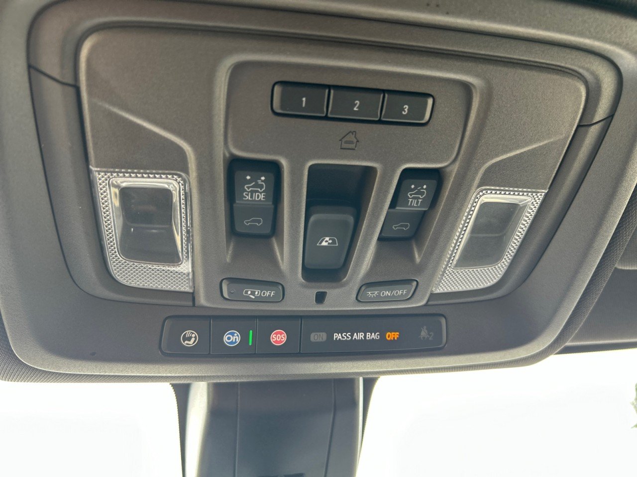 Used 2021 SUMMIT WHITE Chevrolet LTZ image 15