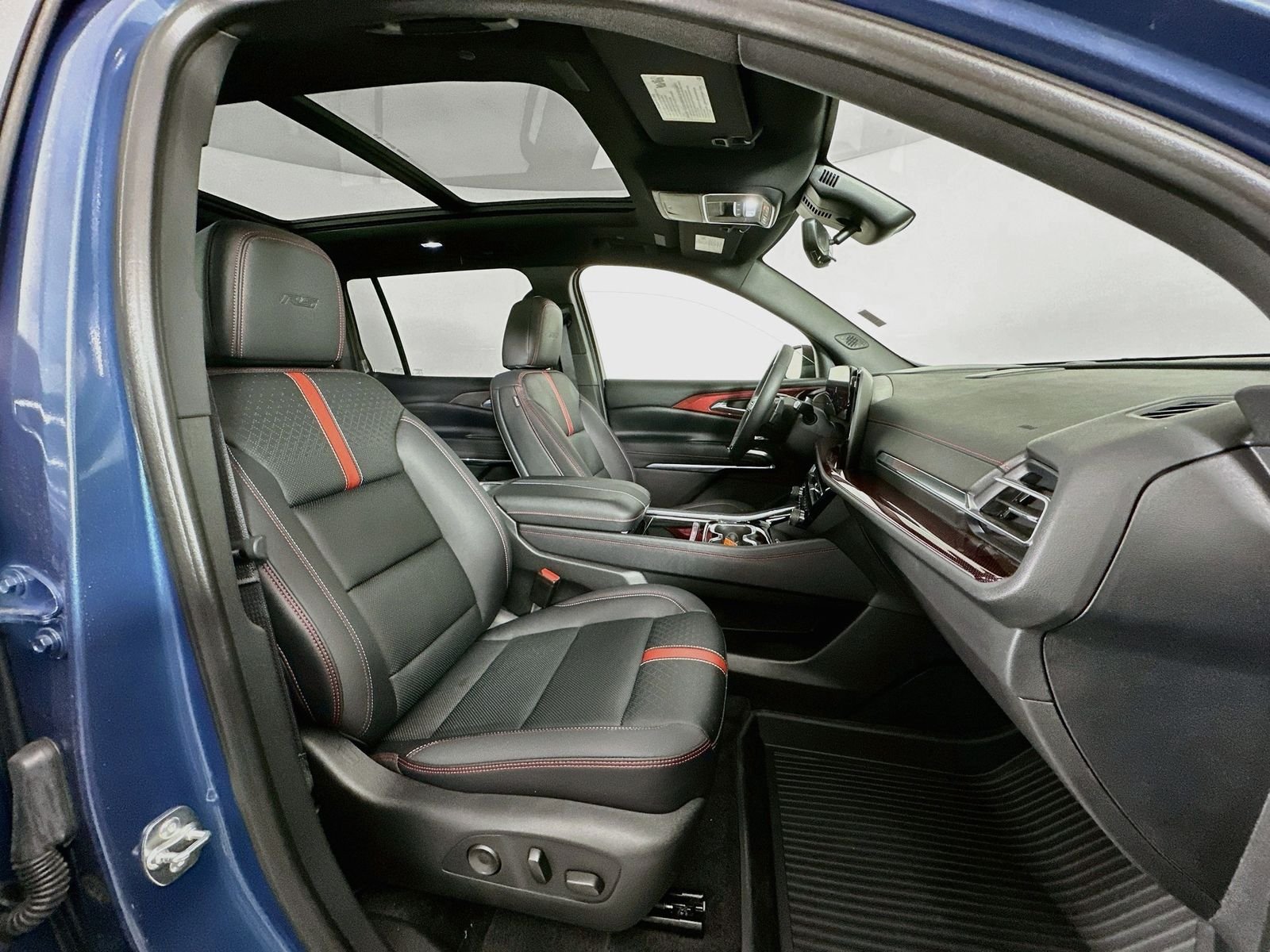 Used 2026 Blue Chevrolet RS image 32