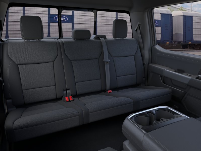 New 2026 Carbonized Gray Metallic Ford XLT image 35