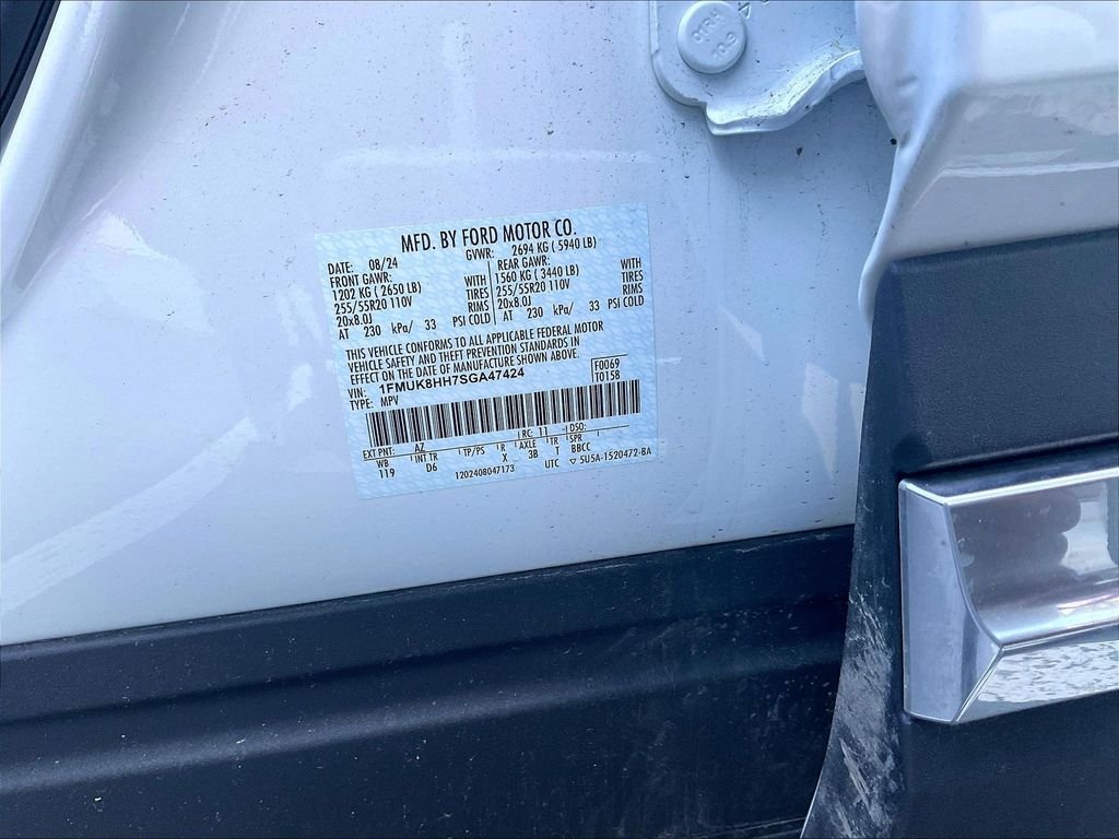 Used 2025 White Ford Platinum image 34