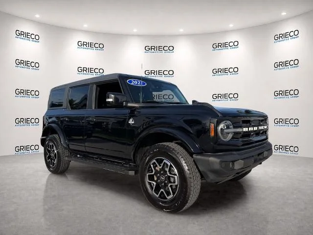 Certified Used 2021 Shadow Black Ford Outer Banks image 27