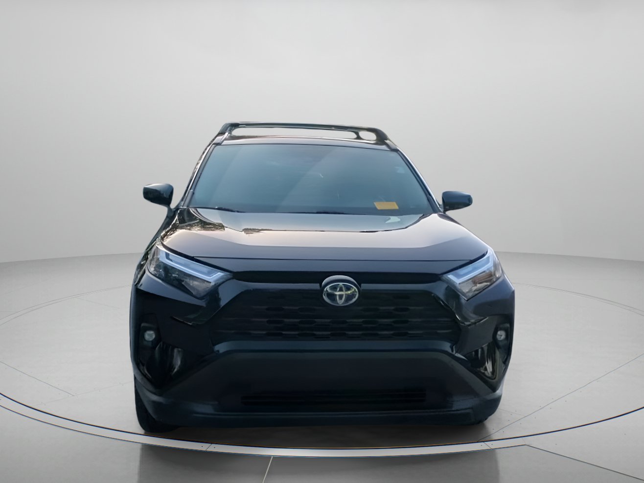 Used 2023 Midnight Black Metallic Toyota Hybrid XLE Premium image 5