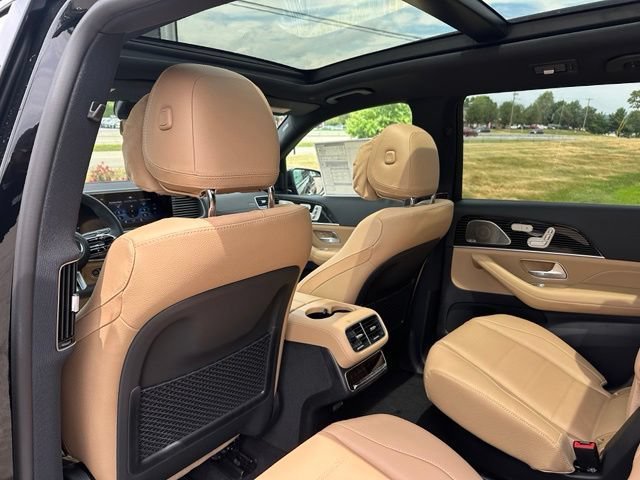 New 2026 Black Mercedes-Benz GLS 450 image 64