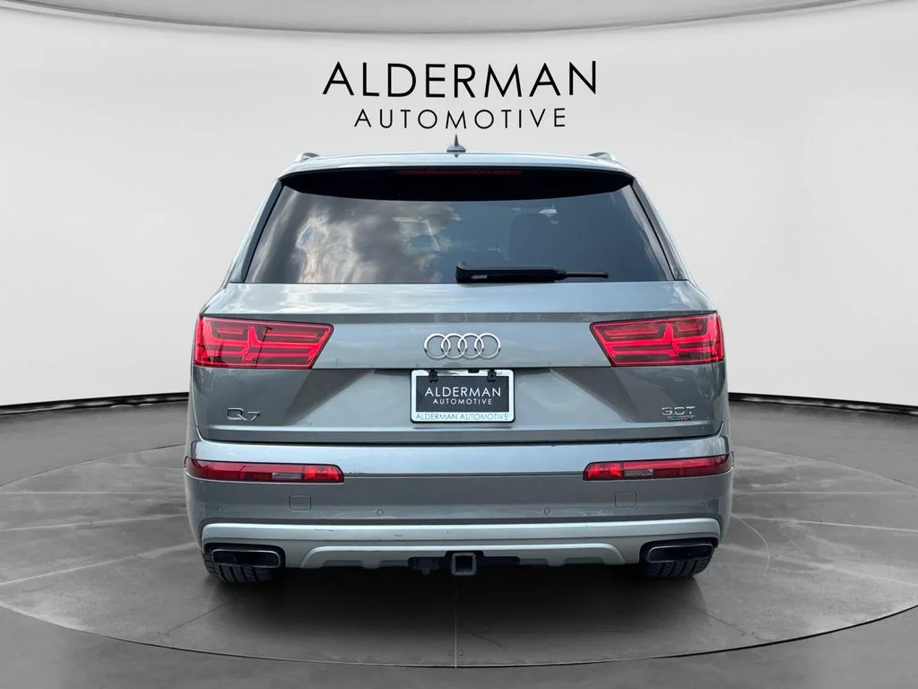 Used 2018 Gray Audi 3.0T Prestige image 4