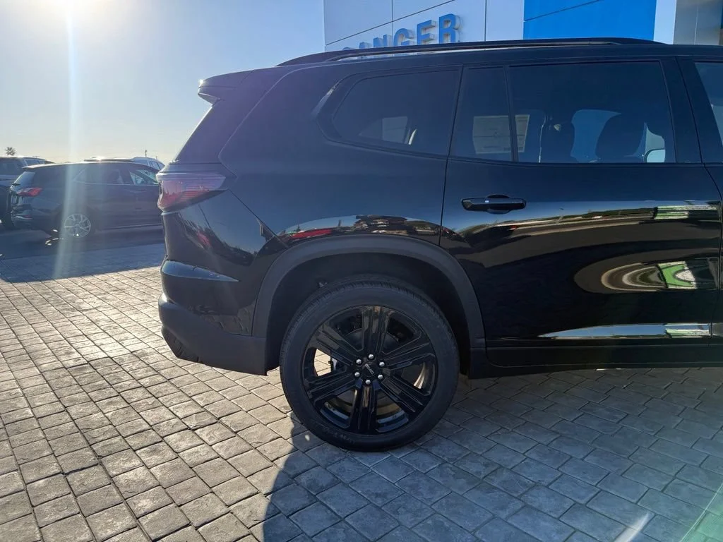 New 2026 Ebony Twilight Metallic GMC Elevation image 13