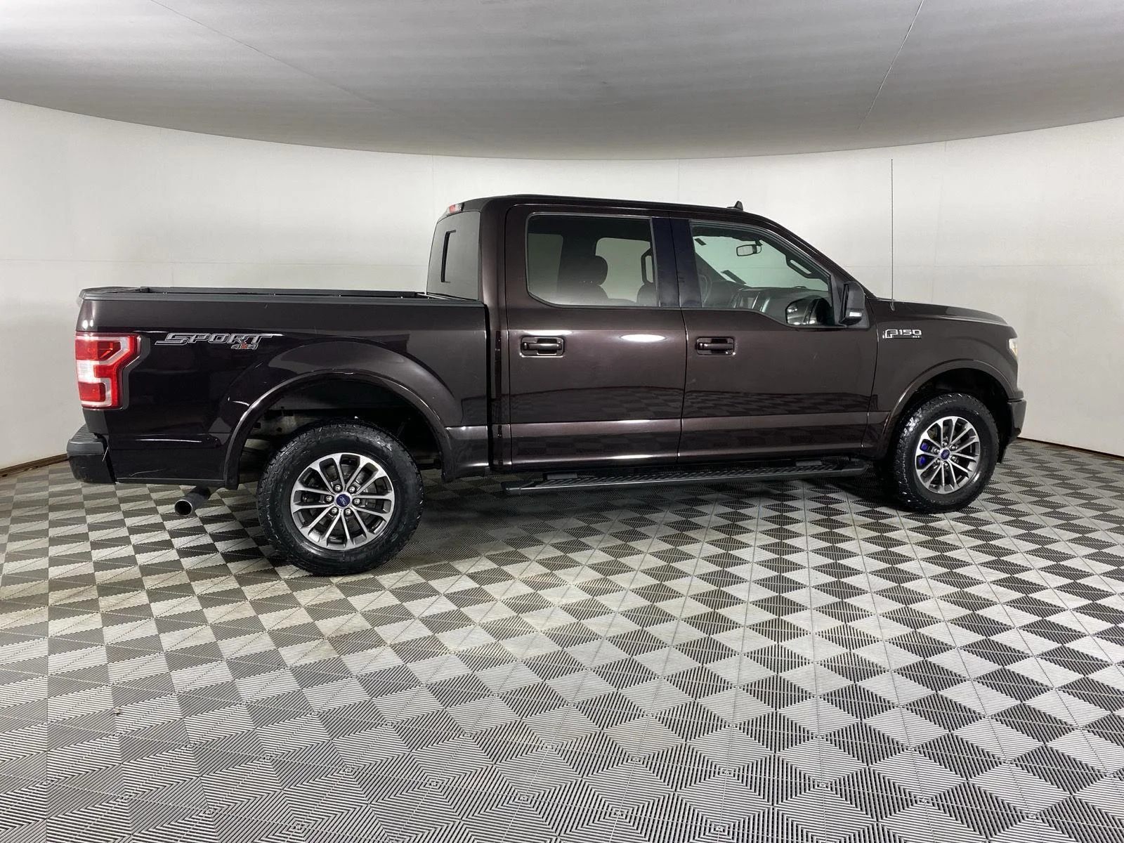 Used 2019 Magma Red Ford XLT image 10