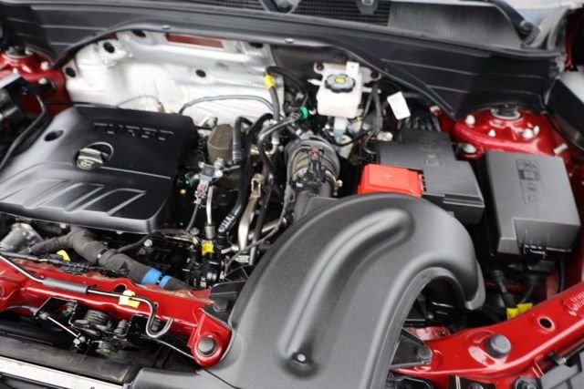 Used 2025 Red Chevrolet LT image 37