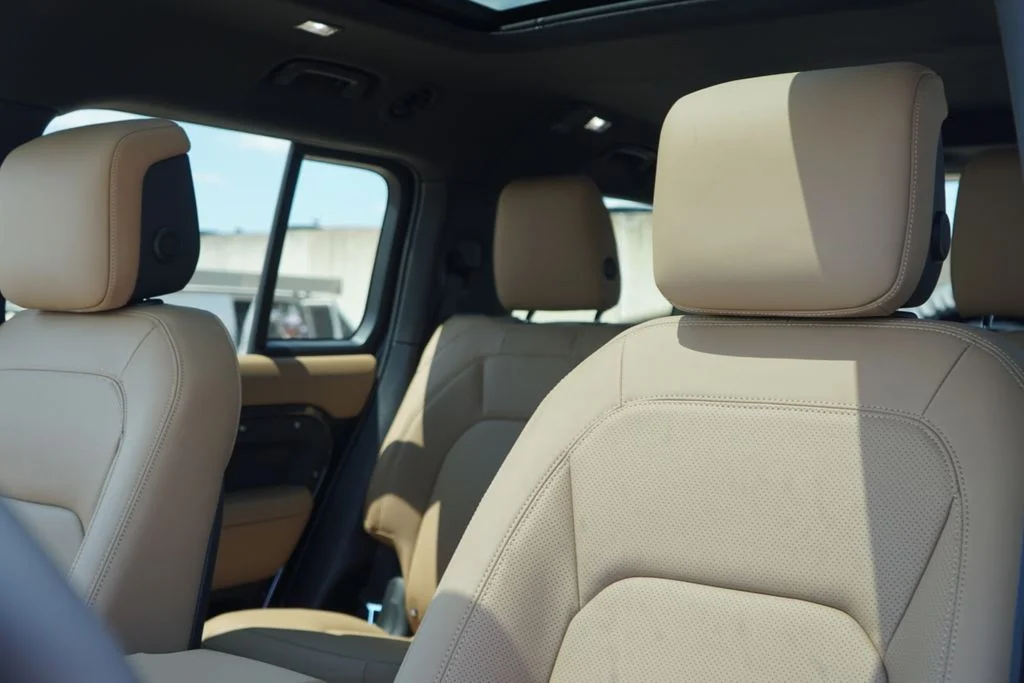New 2026 Gray Land Rover S image 12