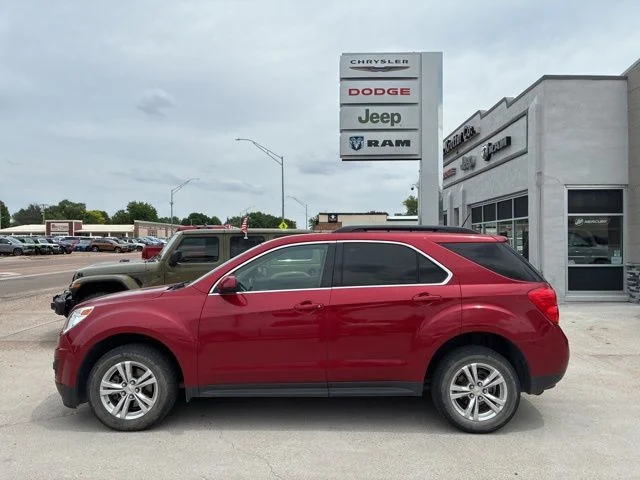 Used 2015 Red Chevrolet LT image 1