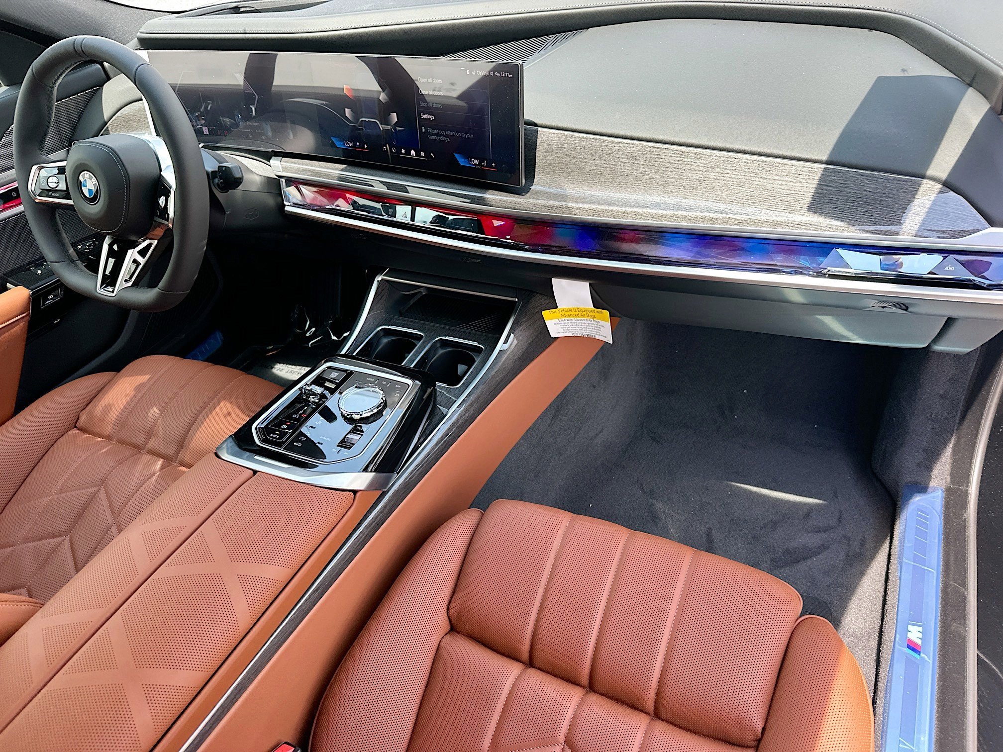 New 2026 Black Sapphire Metallic BMW 760i xDrive image 21