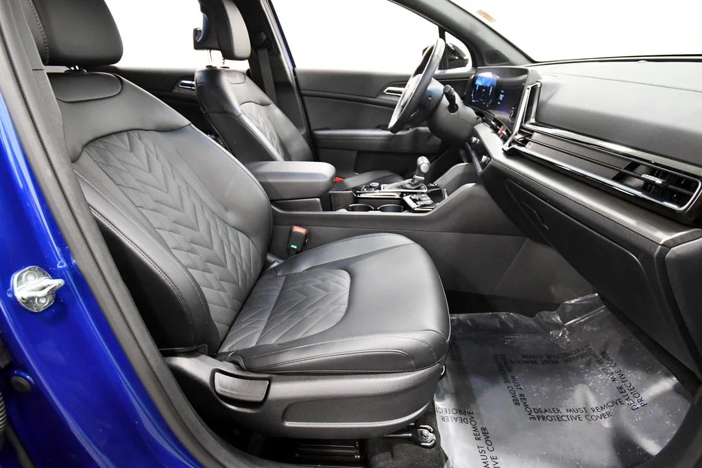 Certified Used 2025 Blue Kia X-Pro image 19