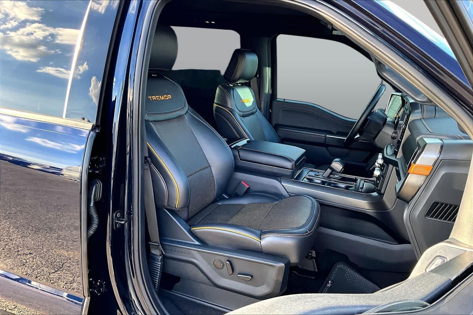 Used 2025 Antimatter Blue Ford Tremor image 12