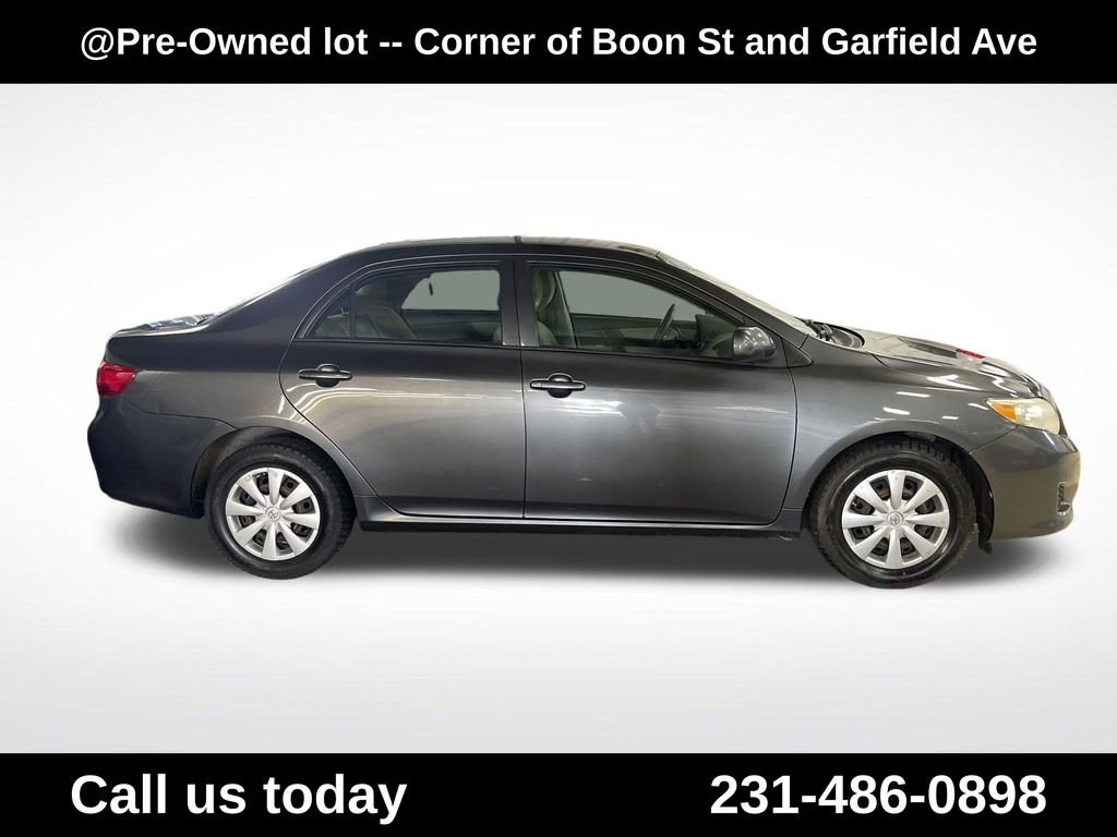 Used 2010 Gray Toyota LE image 6