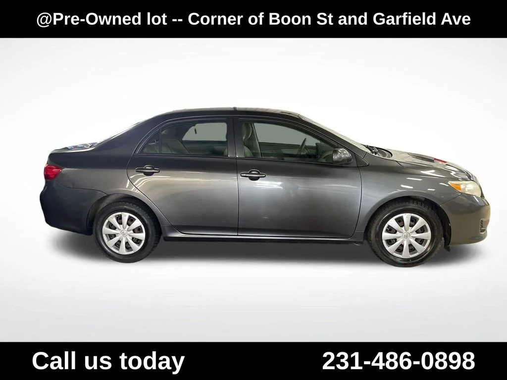 Used 2010 Gray Toyota LE image 6